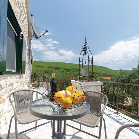 Awesome Home In Smokvica With Kitchen Smokvica (Korcula) Exterior foto
