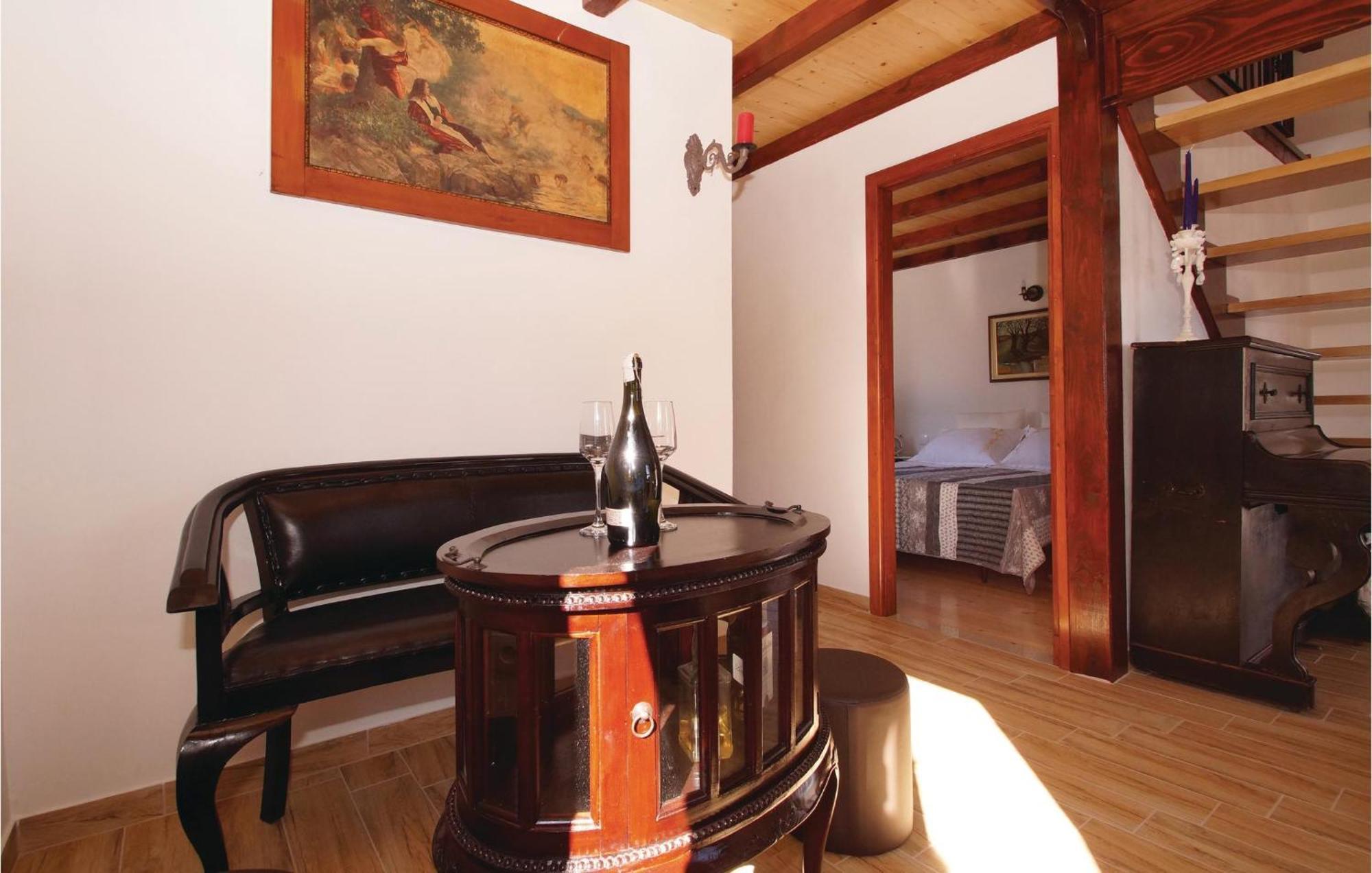 Awesome Home In Smokvica With Kitchen Smokvica (Korcula) Exterior foto