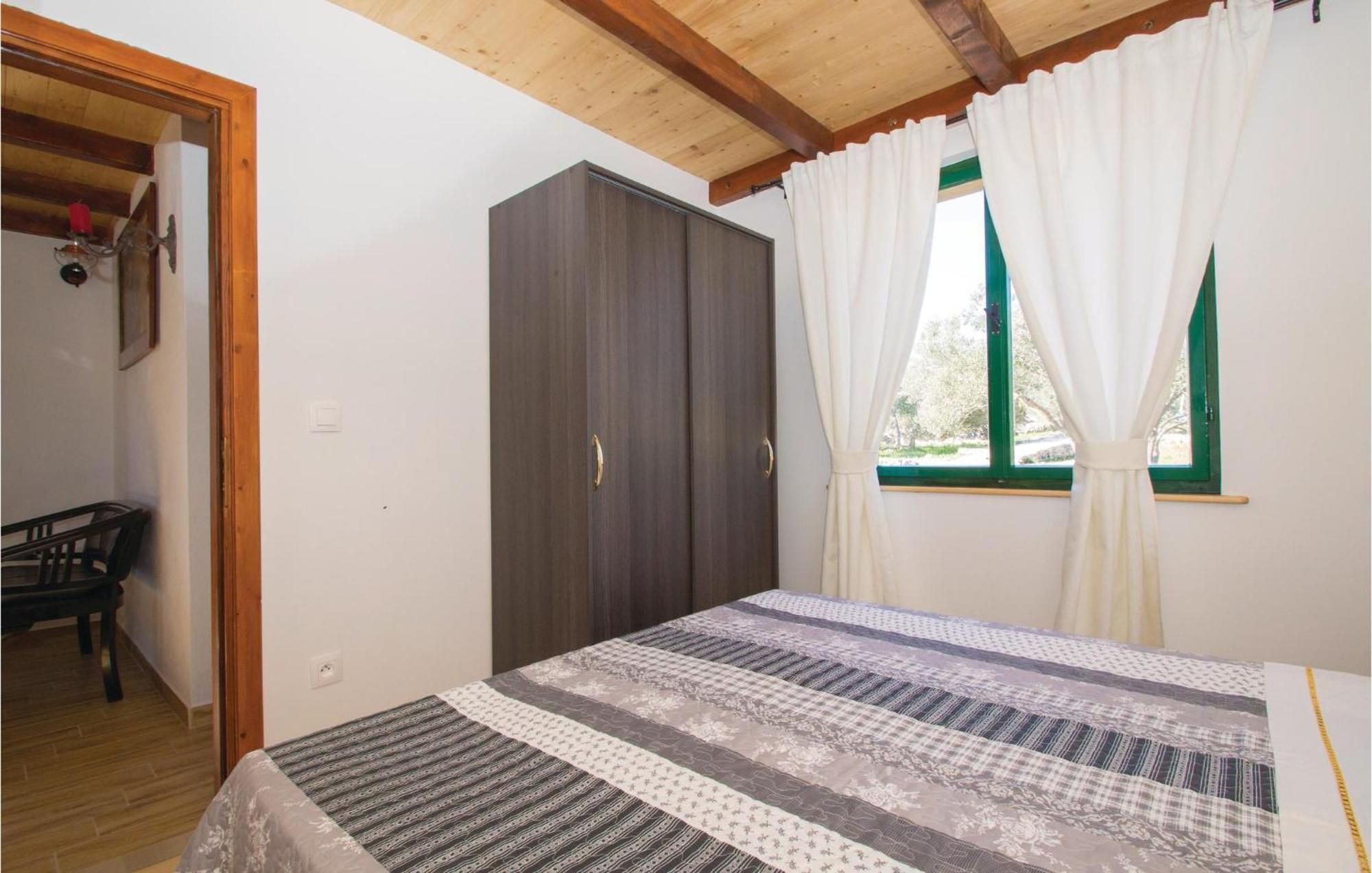Awesome Home In Smokvica With Kitchen Smokvica (Korcula) Exterior foto
